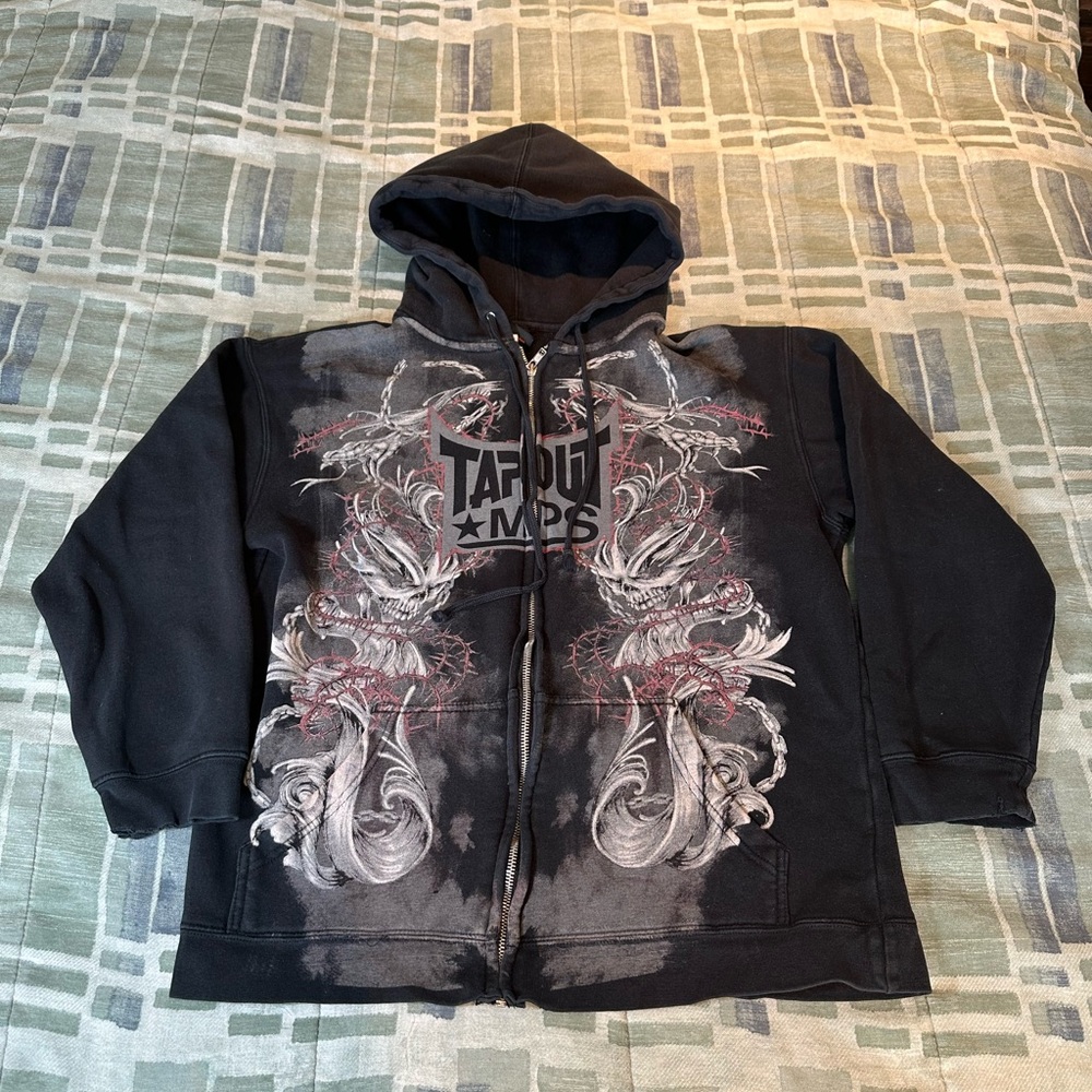 Y2K Men’s Tapout Black Graphic Hoodie sz M